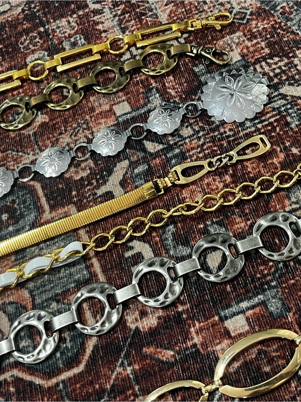 Mixed Metal Chainlink Vintage Belt Lot- Gold & Silver Tones - Picture 2 of 8